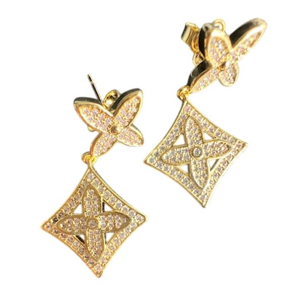 Louis Vuitton Gold LV Monogram Flower Crystal Dangle Drop Earrings (LVXX010) - Picture 2 of 6